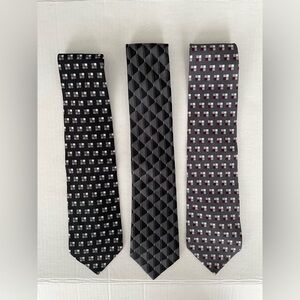 Perry Ellis Portfolio Bundle Elegant Silk Black and Gray Pattern Ties